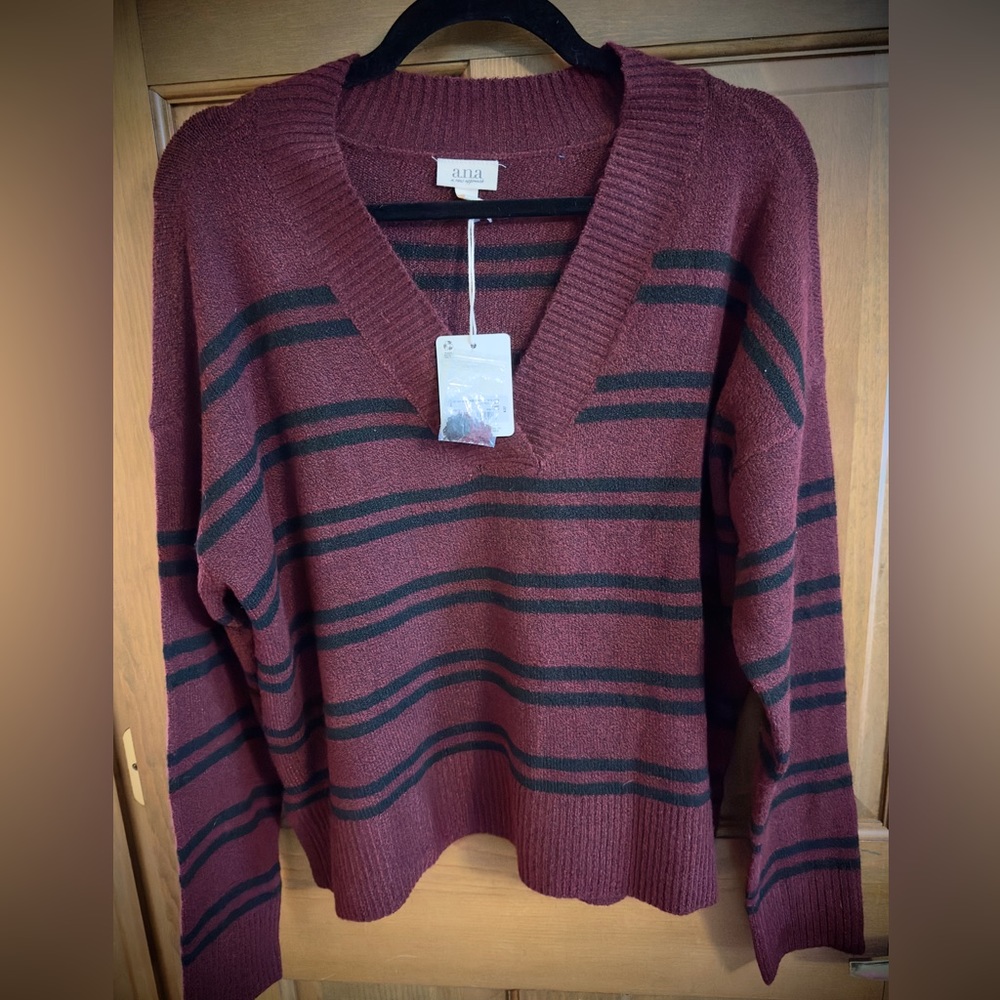 a.n.a Women’s Sweater NEW